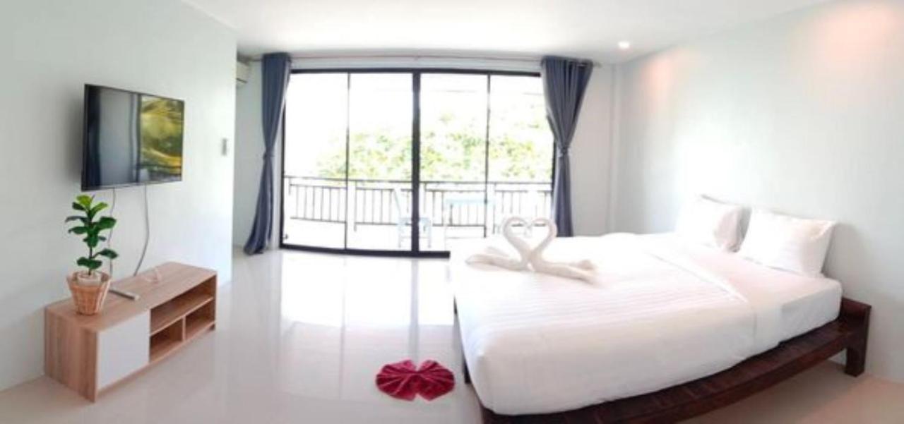 Baan Ampai Beach Hotel Hua Thanon  Exterior photo